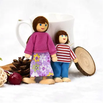 4 Lėlės mielas Animacinių filmų Medinis Namas meilės Šeimos Žmonės, Vaikai, Vaikų Apsimesti Žaisti Žaislas vaikams, Juokinga Dovana brinquedos Vaikams #Feb 20