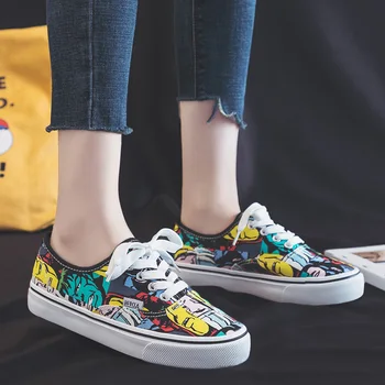 Drobė batai moterų 2020 m. vasarą naujas mados hip-hop grafiti veidas keičiasi valdybos batai korėjos versija universalus studentų atsitiktinis