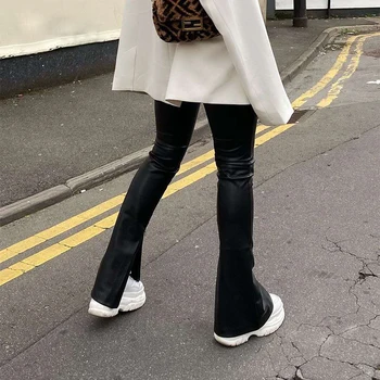 Beyouare Žiemos Moterų PU Dirbtiniais Odos Kelnės Pusės Split Flare Kelnės 2020 Kieto Juoda Streetwear Atsitiktinis Elegantiškas Moteris Capris