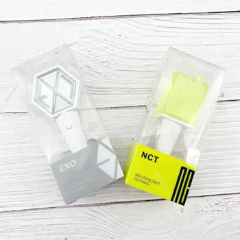 Kpop Mini Fanlight Light stick paketų prižiūrėtojų raktinę EXO NCT Koncertas Light Stick Švyti Lemputė Dovanų