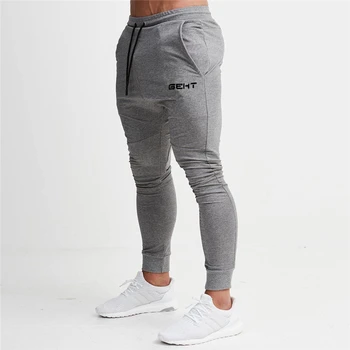 2020 Atsitiktinis Skinny Pants Mens Poilsiu Sweatpants Fitneso Treniruotės Prekės Kelio kelnes Naujos Rudens Vyrų Mados Kelnės