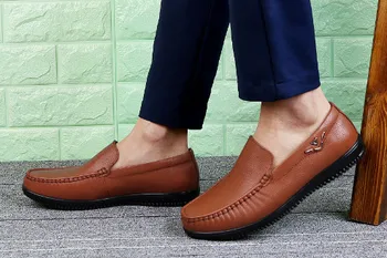 Vasaros nauji vyriški batai