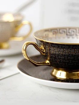 Britų keramikos popietės arbata raudonoji arbata taurės Klasikinis tinklelio Porų kavos puodelio lėkštė Nustatyti Europos elegantiškas kaulų kinijos, puodelis su šaukšteliu