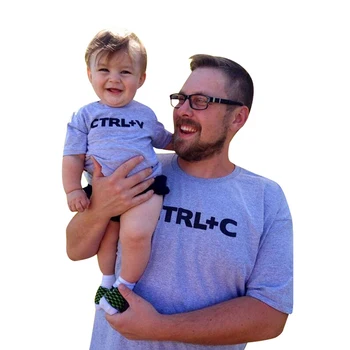 2019 Šeimos Atitikimo Komplektus Vasaros CTRL+C CTRL+V Tėvo Sūnus Marškinėliai Šeimos Išvaizdą derinti Drabužius Tėtis ir Mergaičių, Kūdikių Drabužiai Rinkinys